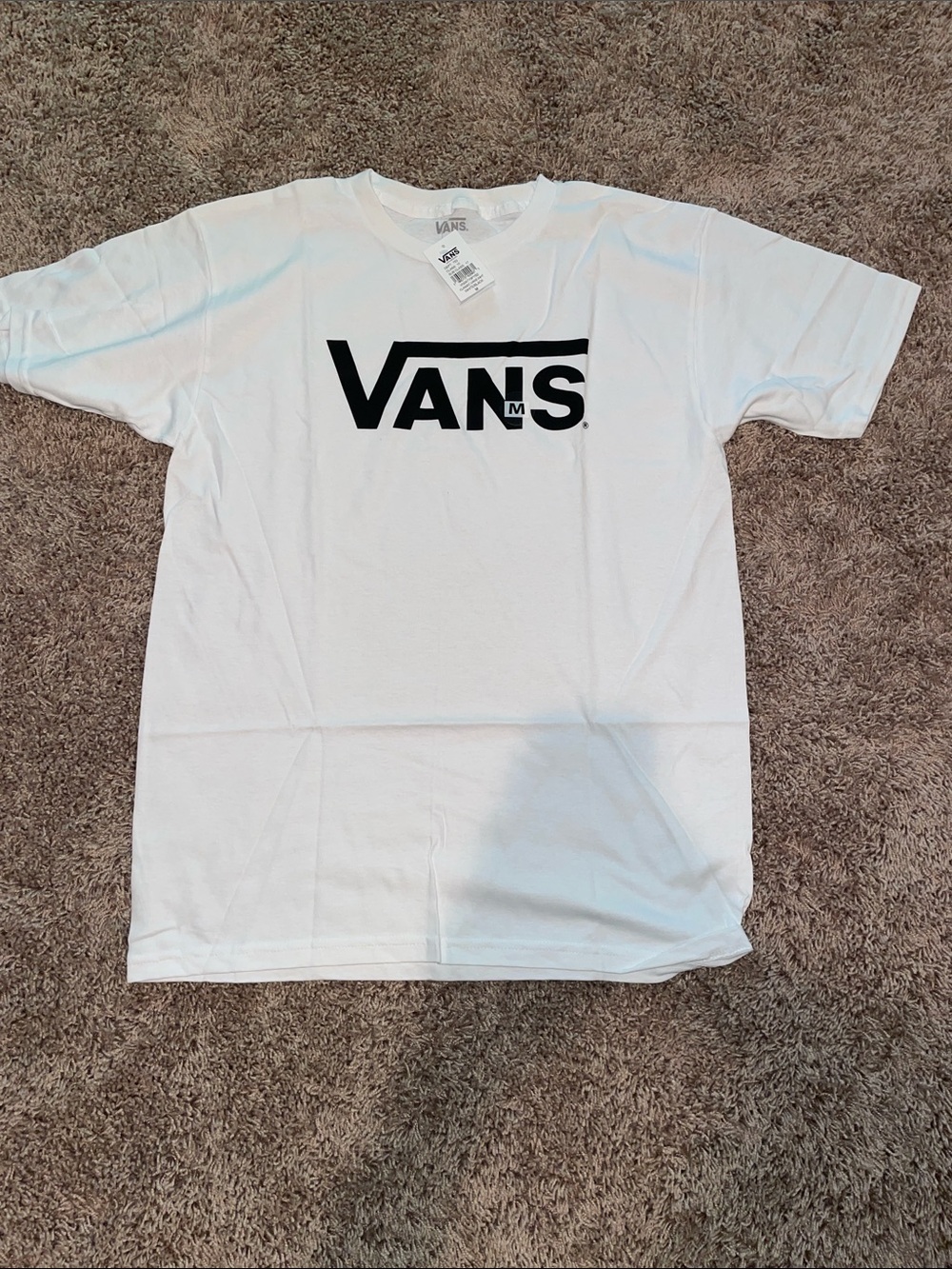 NWT Vans White Short Sleeve Tee with Black Logo size medium